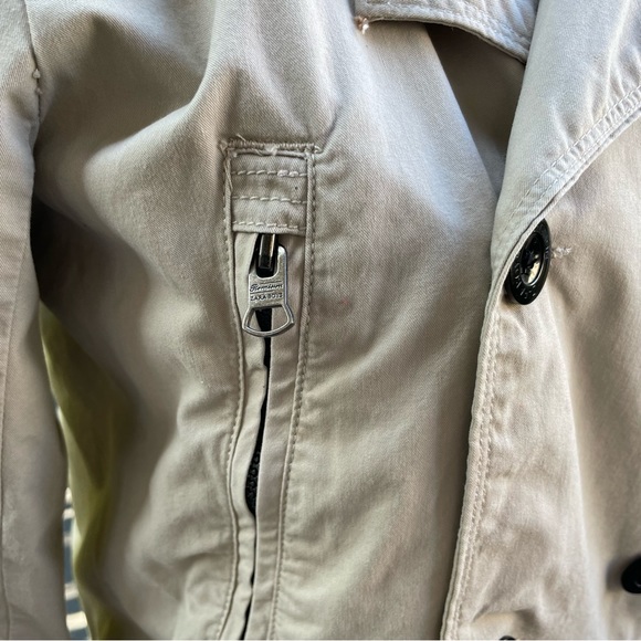 ❤️Host Pic❤️ 100% cotton Zara Boys Trench Coat / size 11/12 / removable  hoodie - Picture 4 of 9